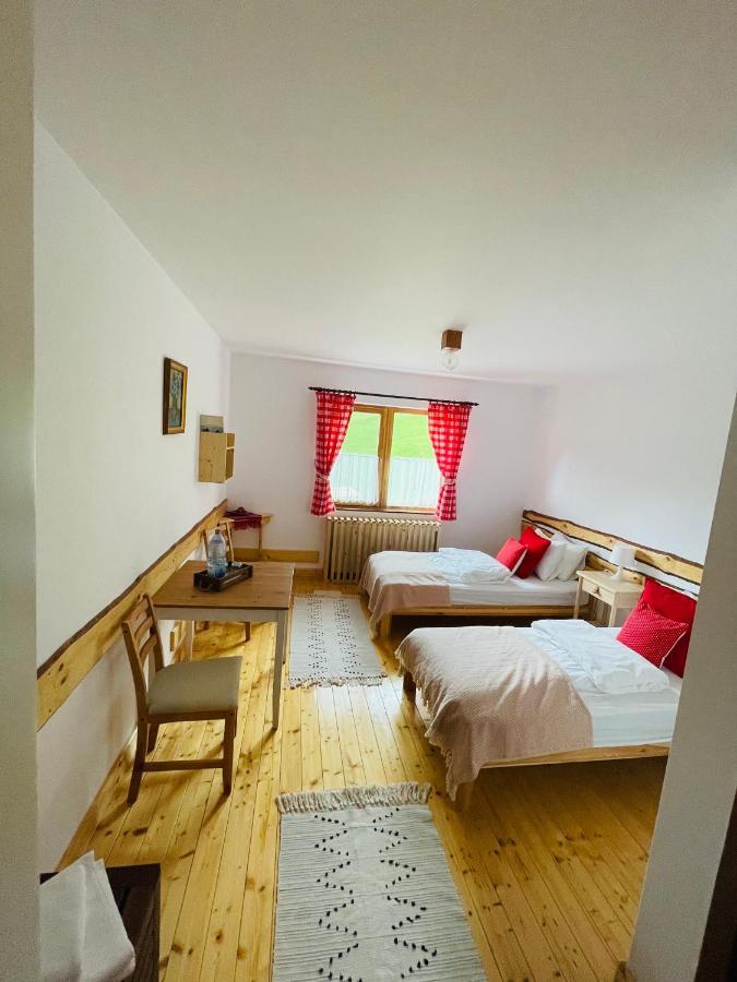 Andolia Lodge *